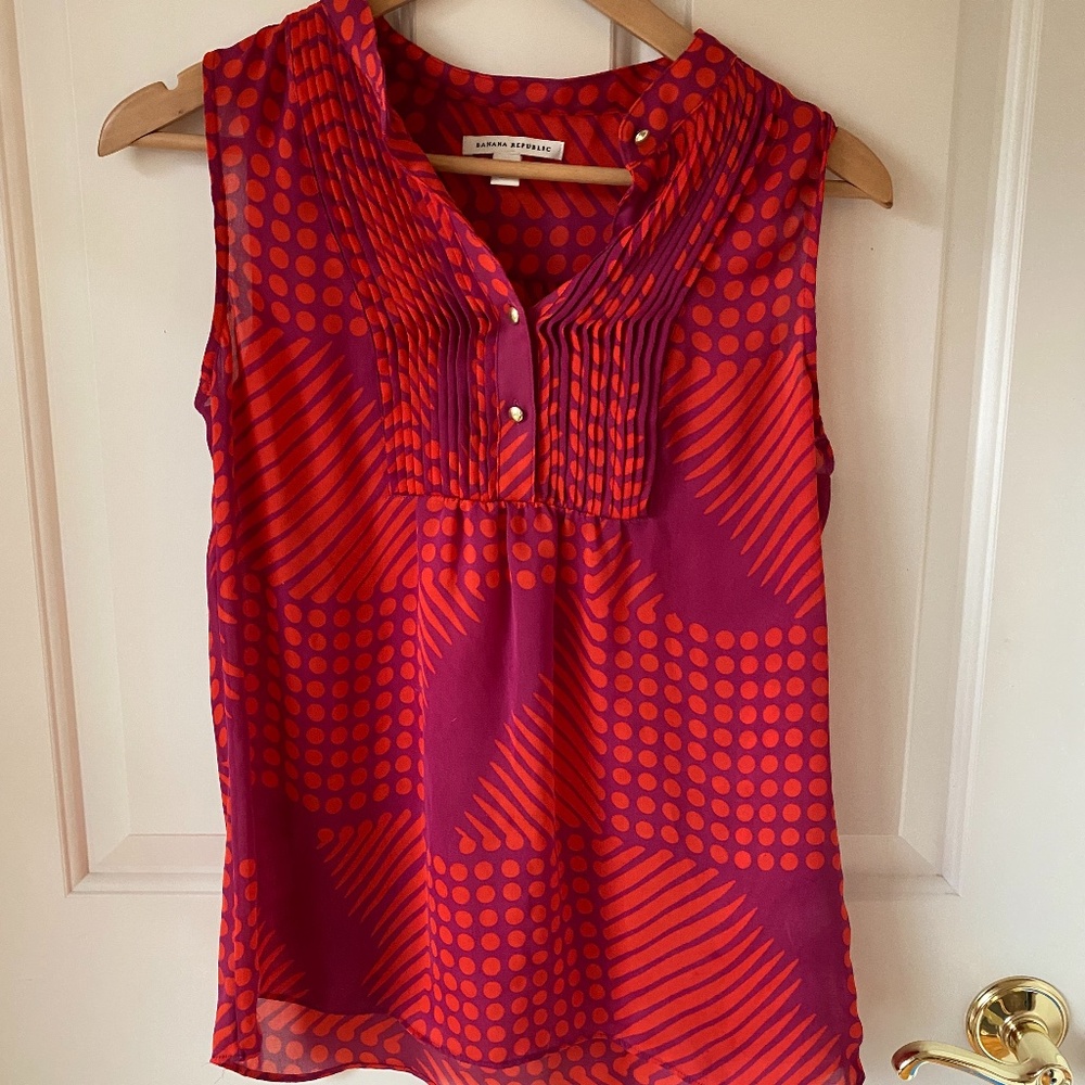 Sleeveless Blouse